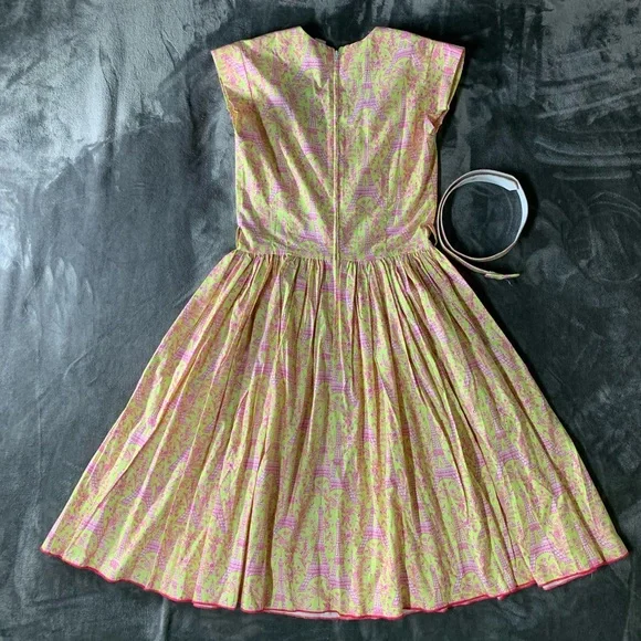 SOLD | Bernie Dexter | Women’s Small | Rose Dress Lemonade Eiffel Tower - Picture 6 of 9
